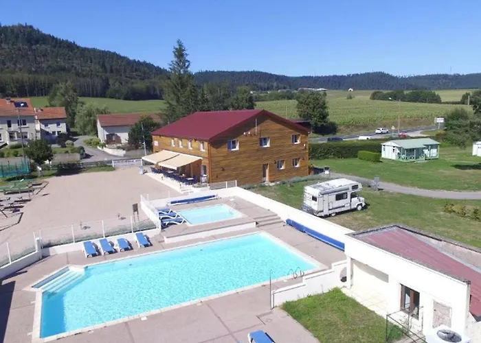 Confortable Avec Terrasse - 4 Personnes - Api-1-52-923 Campsite *