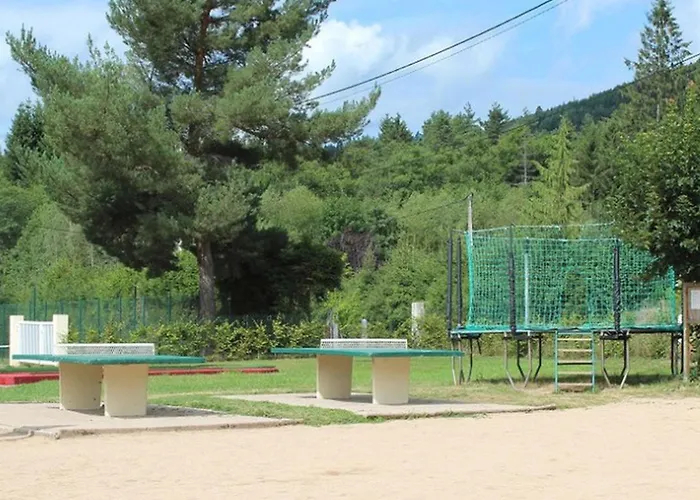 Campsite Confortable Avec Terrasse - 4 Personnes - Api-1-52-923 Bruyeres