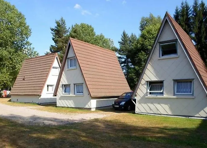 Confortable Avec Terrasse - 4 Personnes - Api-1-52-923